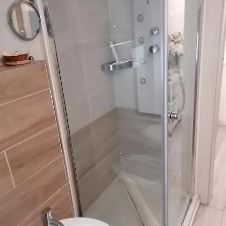 B8 Apartment Parma